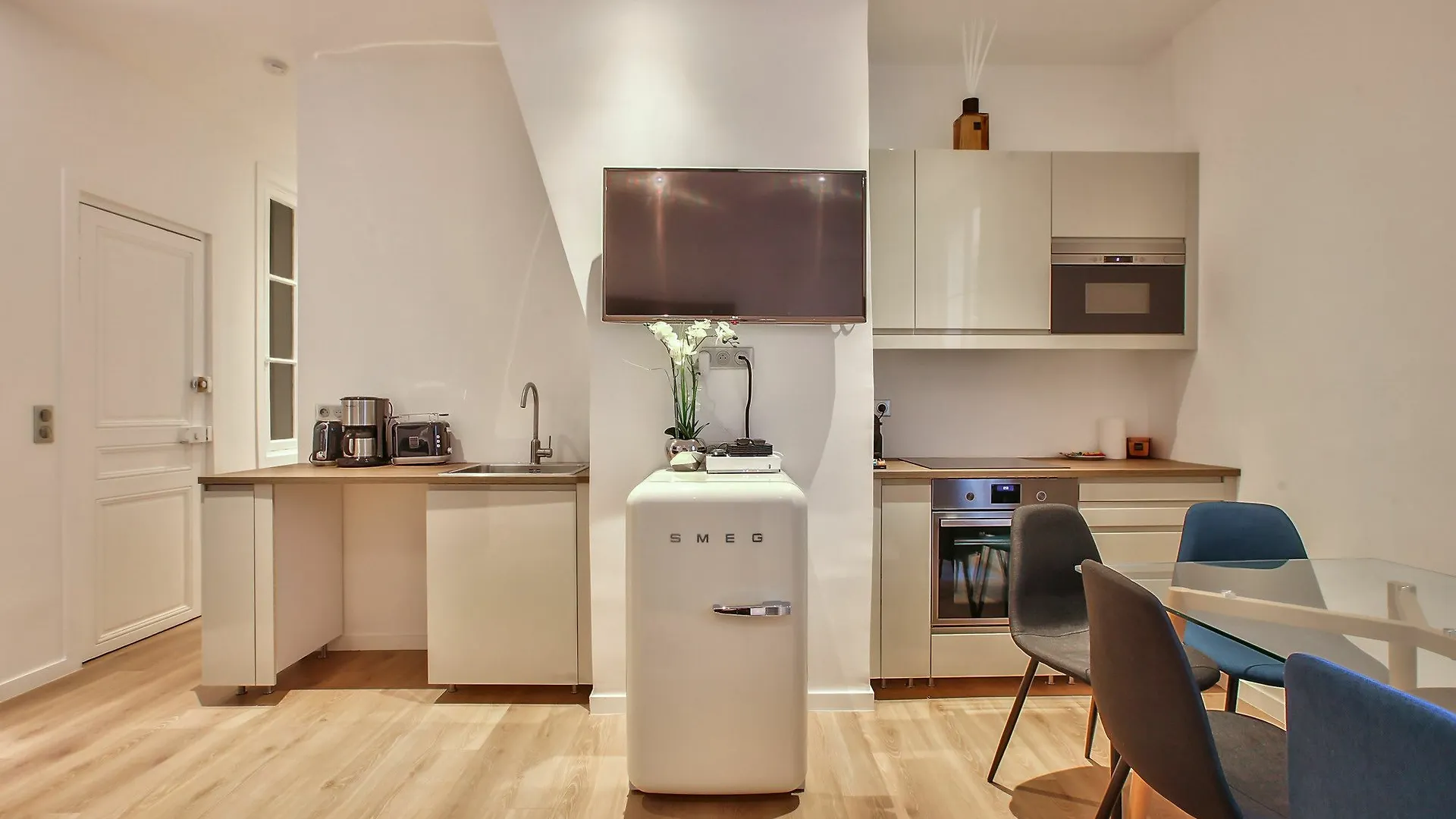 62 Luxury Flat Champs Elysees 1g * Paris