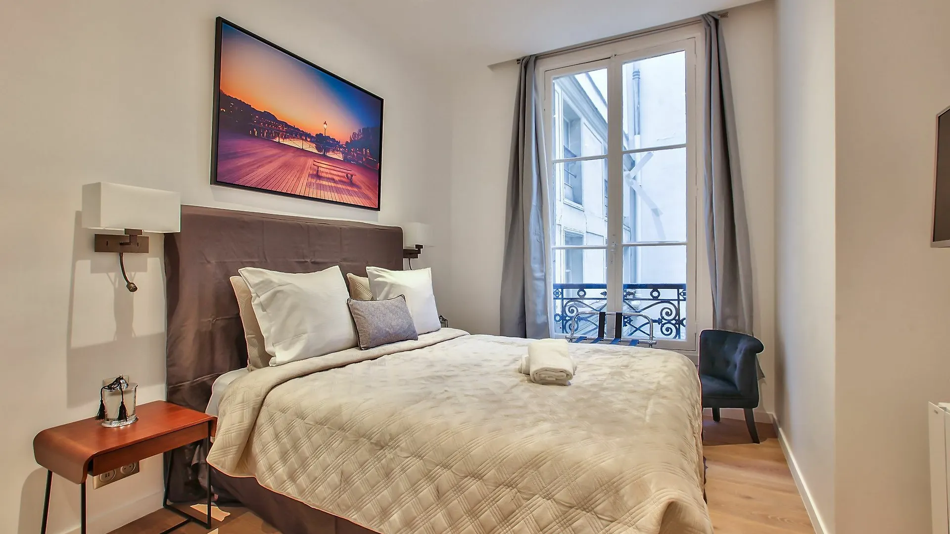 62 Luxury Flat Champs Elysees 1g Apartamento París